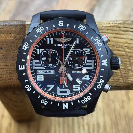 Часы Breitling