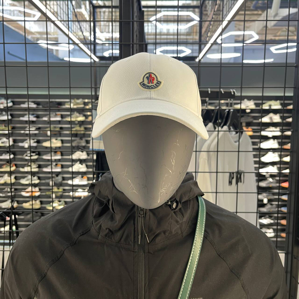 Кепка Moncler white