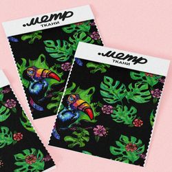 Ткань атлас тукан с листьями монстеры