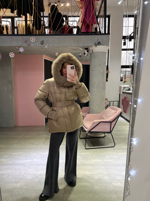 Пуховик Fresh миди с поясом песочный