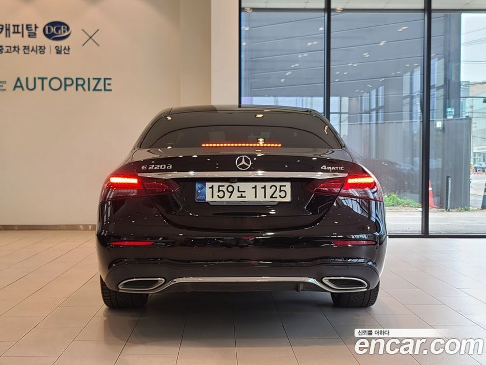 Mercedes-Benz E-Class W213 E220d 4MATIC AMG Line (11.2020)