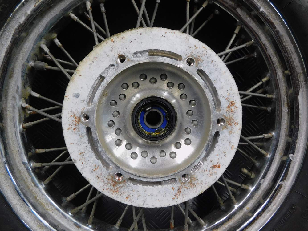 Колесо переднее Honda Shadow 400 NC34 052529