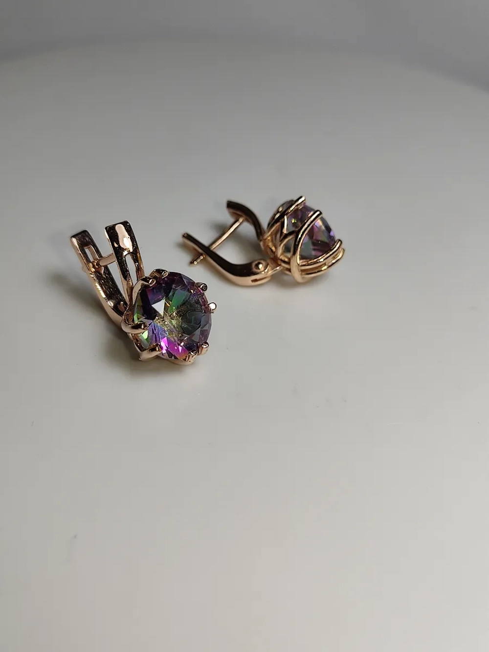 Серьги бижутерные с кварцем мистик