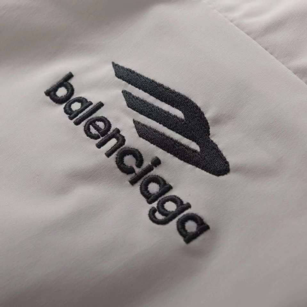 Ветровка