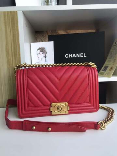 Chanel Boy 25 cm