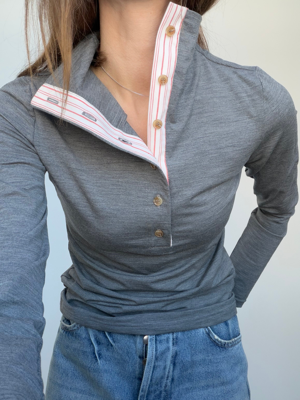 Лонг со стойкой серый шерстяной