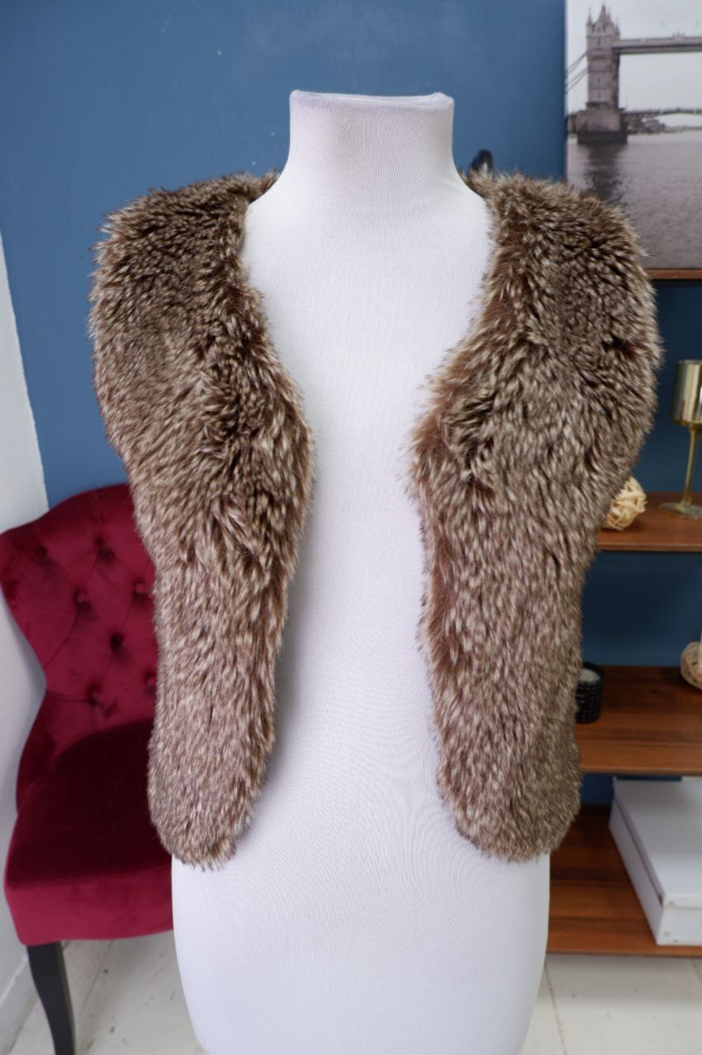 Жилетка Mango тёплая 40 размер