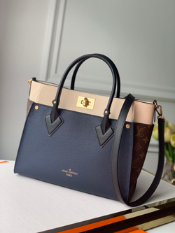 Louis Vuitton On My Side MM