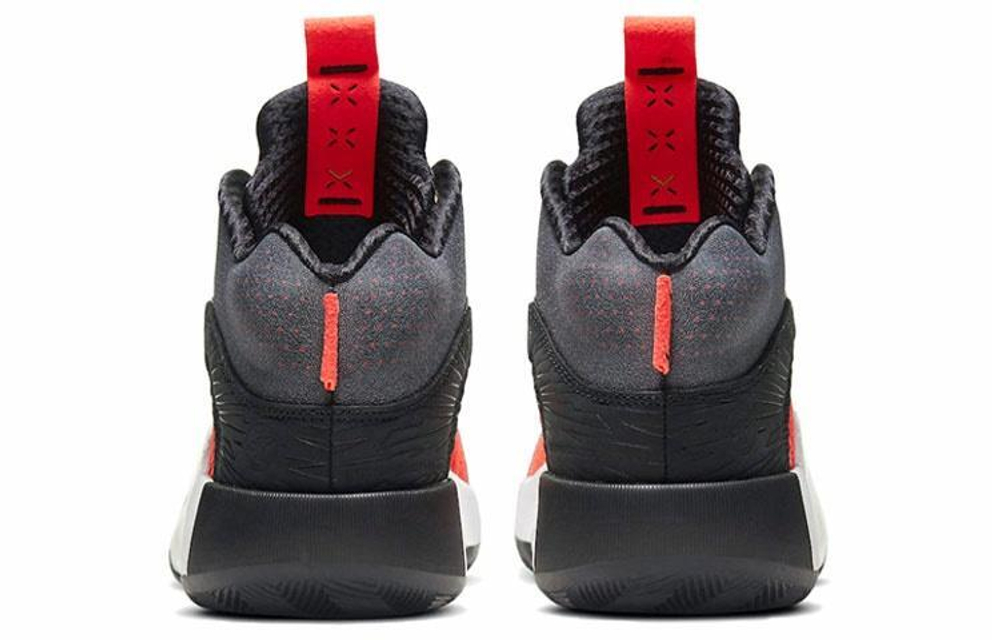 Кроссовки Titan 22 X Jordan Air Jordan 35
