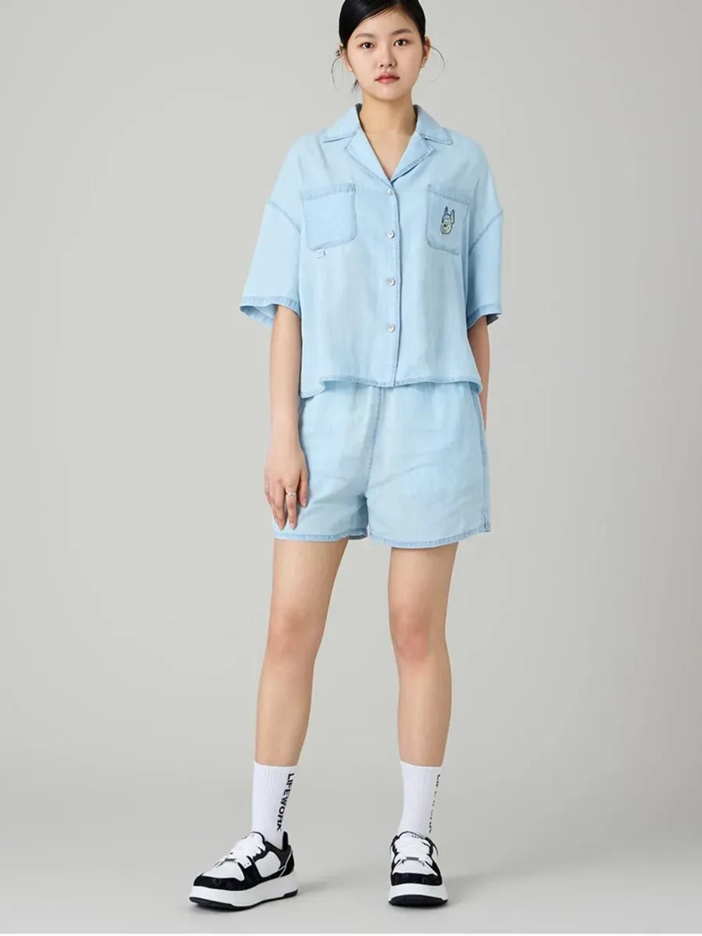 Джинсовые шорты со шнурком из тенсела