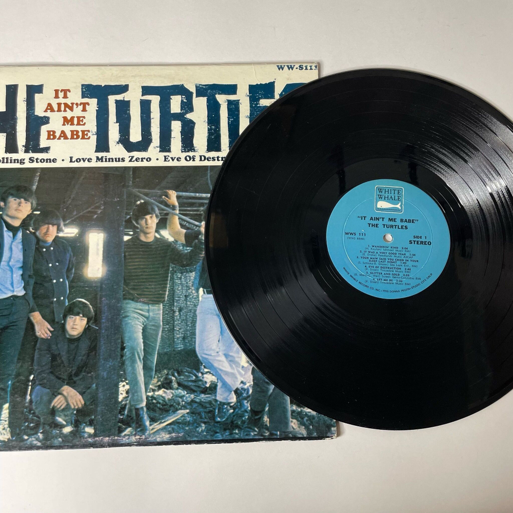 Винтажная виниловая пластинка LP The Turtles It Ain't Me Babe (USA 1965)