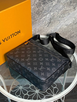 Сумка-мессенжер Louis Vuitton