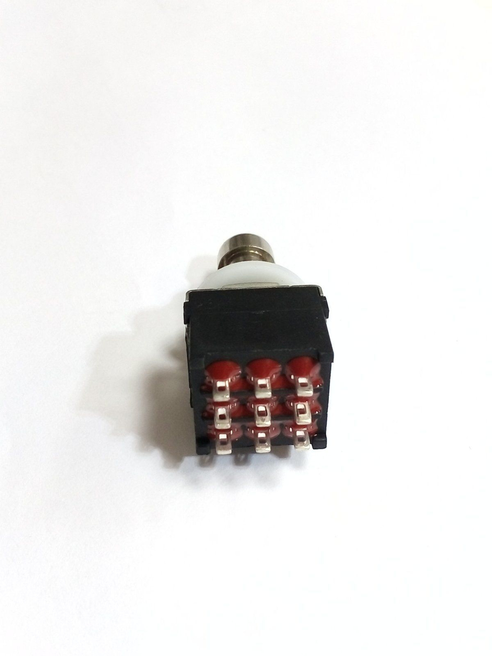 Переключатель кнопочный 9 pin гитарный