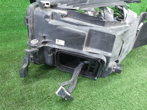 Битая Фара правая Mercedes GLC X253 (19-22) LED