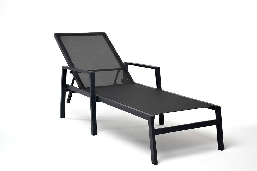 "Парма" шезлонг из алюминия темно-серый (RAL7024) муар, ткань текстилен темно-серая