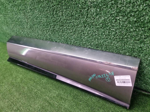 Накладка двери передняя правая Genesis GV80 20-нв