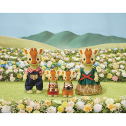 Sylvanian Families - Семейство длинношеих жирафов 5639 / артикул   5639  / GTIN 5054131056394