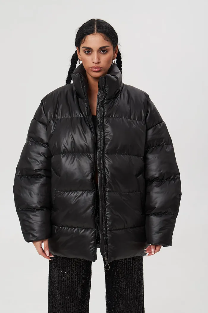 Пуховик средней длины 2.0 черного цвета