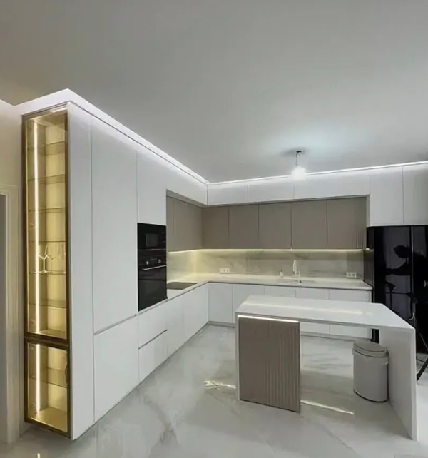 Примеры современных дизайнов кухонь из интернета