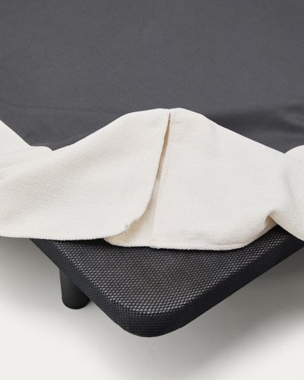 Кровать Jaira из белого шенилла со съемным чехлом для матраса 150x190 см