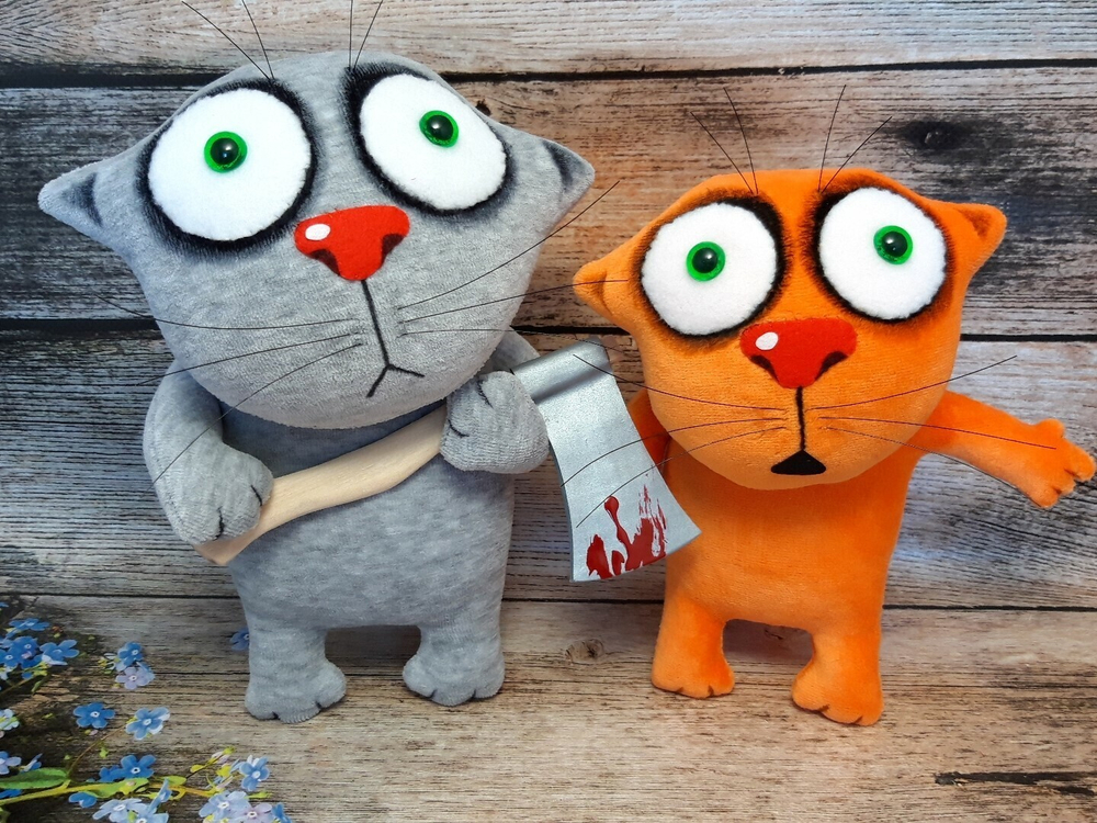 Мягкая игрушка "Он первый начал, с топором"