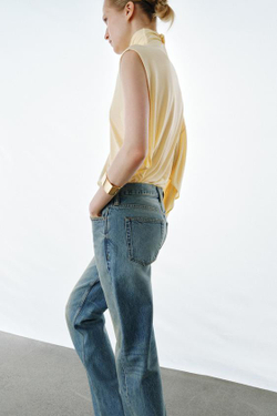 ZARA ДЖИНСЫ ZW SLIM СО СРЕДНЕЙ ПОСАДКОЙ, ВЫЦВЕТШИЙ СИНИЙ