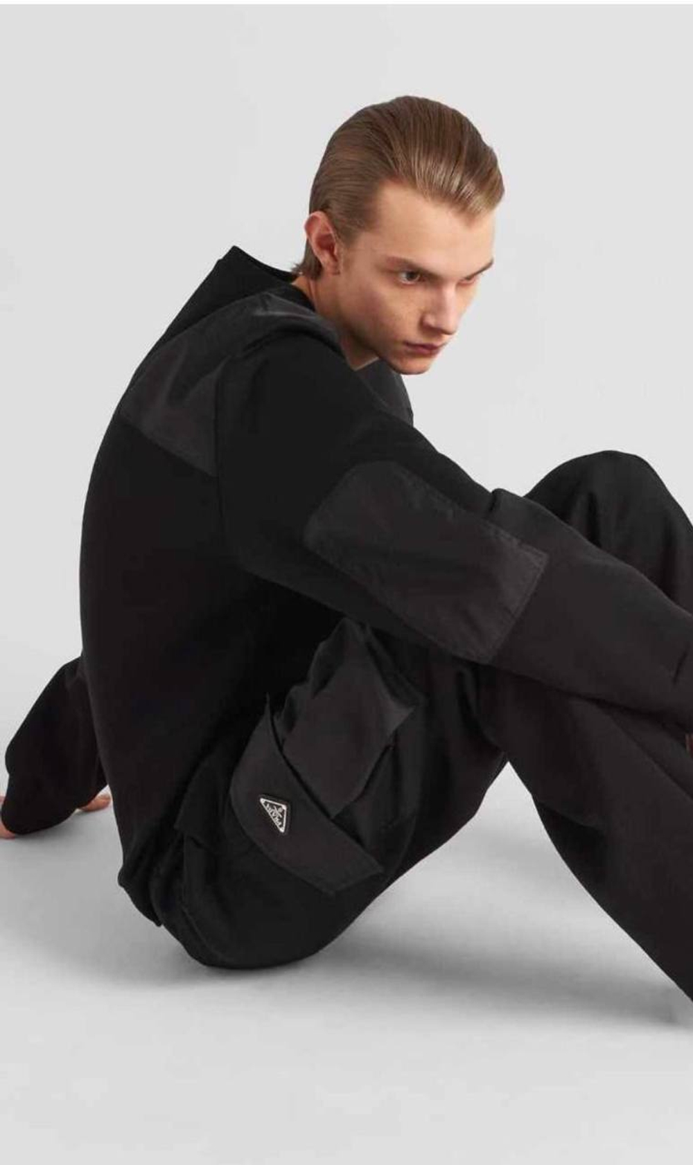 Спортивные штаны Prada
