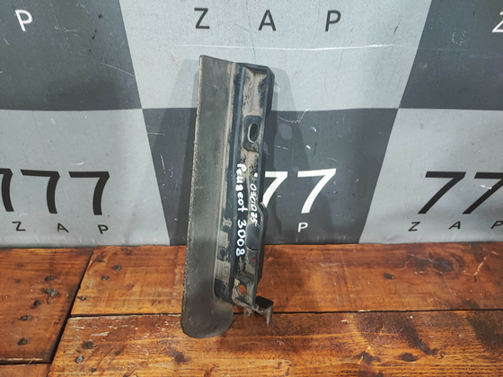 Брызговик переднего бампера Peugeot 3008 2 16-нв Б/У Оригинал AA37830203