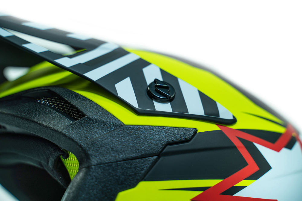 Мотошлем Roqvi модель TWISTER (Мотошлем ROQVI TWISTER зелено/черный матовый )