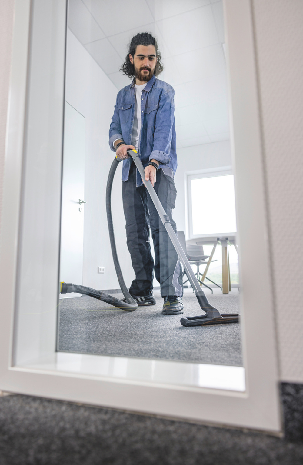 Пылесос сухой уборки T 10/1 Adv