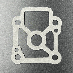 Прокладка под пластину помпы охлаждения Tohatsu 6-9.8, MFS8 (3B2-65029-2) (Omax)