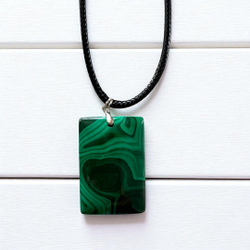 Подвеска. Малахит