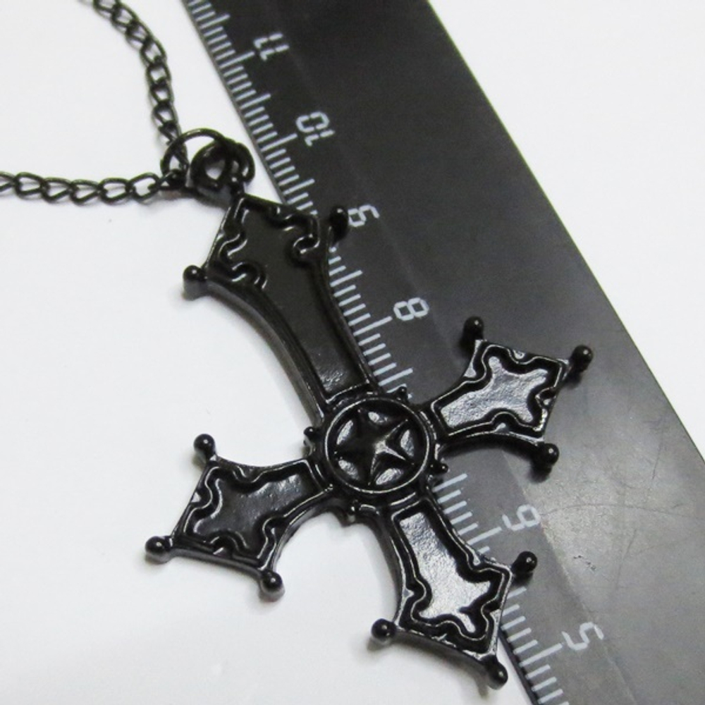 Кулон "Крест перевернутый" (54х40мм) чёрный на цепочке 50см. Бижутерия. Неформальное украшение.