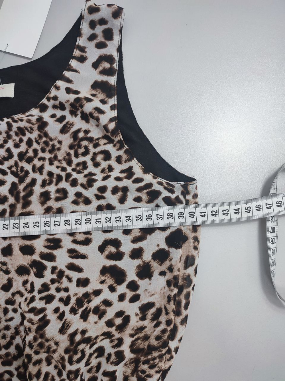 Платье H&M с леопардовым принтом на 13-14 лет