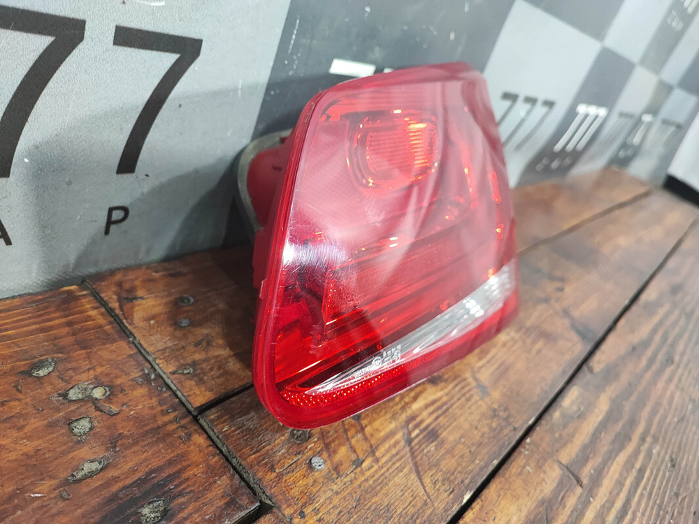 Фонарь задний правый Volkswagen Touareg 2 10-14 Б/У Оригинал 7P6945094C