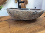 Раковина из речного камня RS-65784 47х38х15 из натурального камня