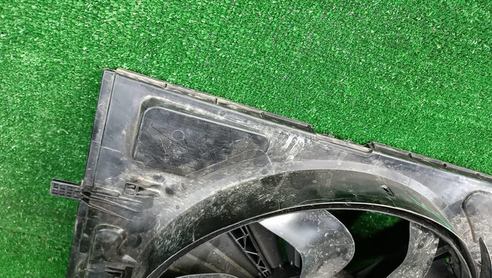 Диффузор с вентилятором Mercedes GLC X253 (15-22)