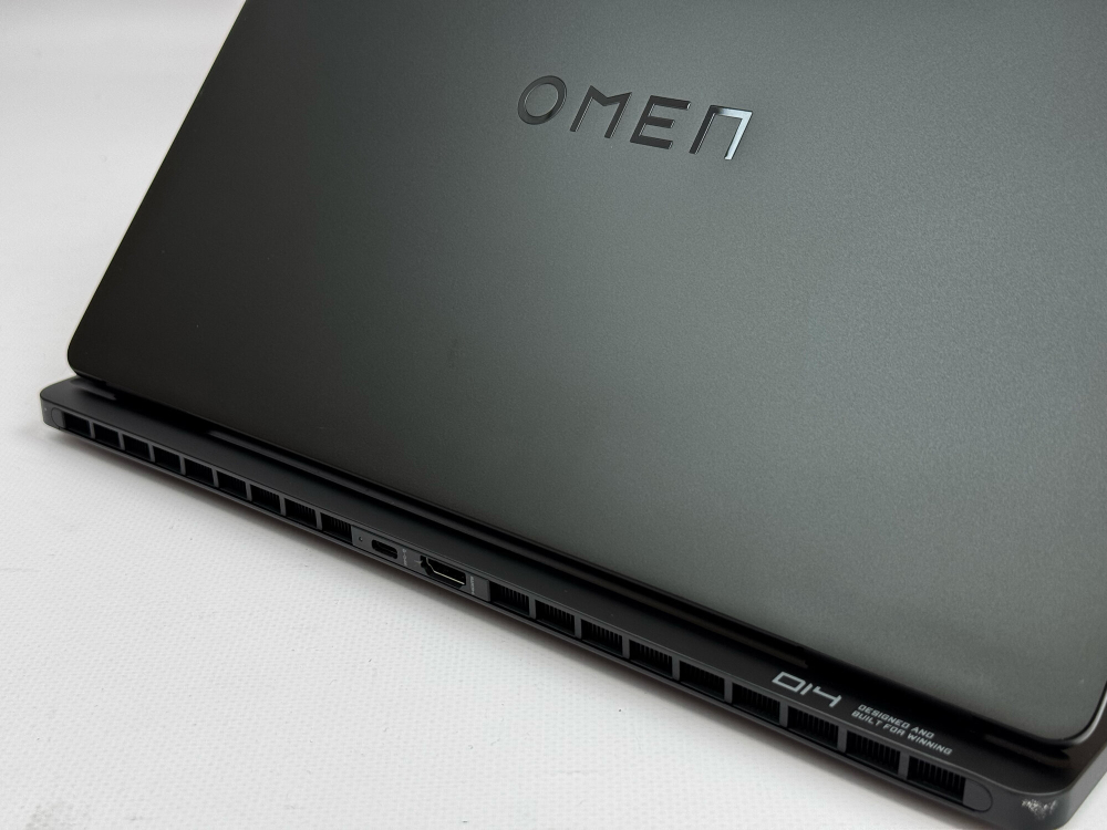 Ноутбук HP Omen Ultra 9 185H / RTX 4070 8GB / 32GB / 1TB / 14" 2.8K OLED 120Hz / Win11 / Русско-Английская клавиатура