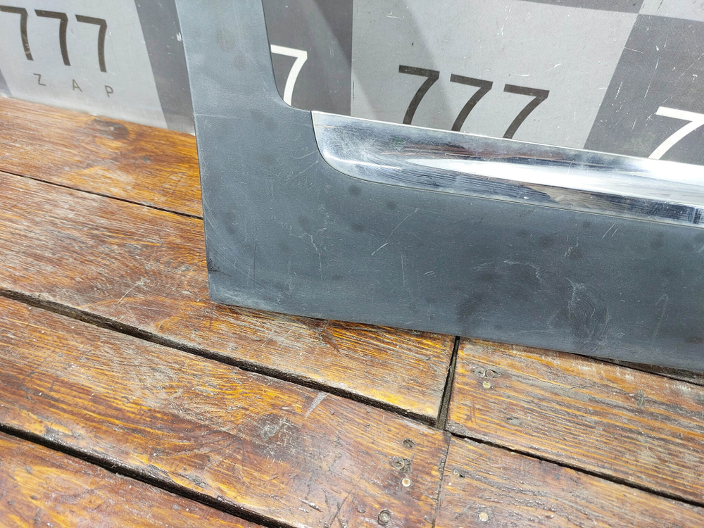 Накладка двери задней правой Kia Sorento 3 Prime (UM) 14-20 Б/У Оригинал 87732C5200