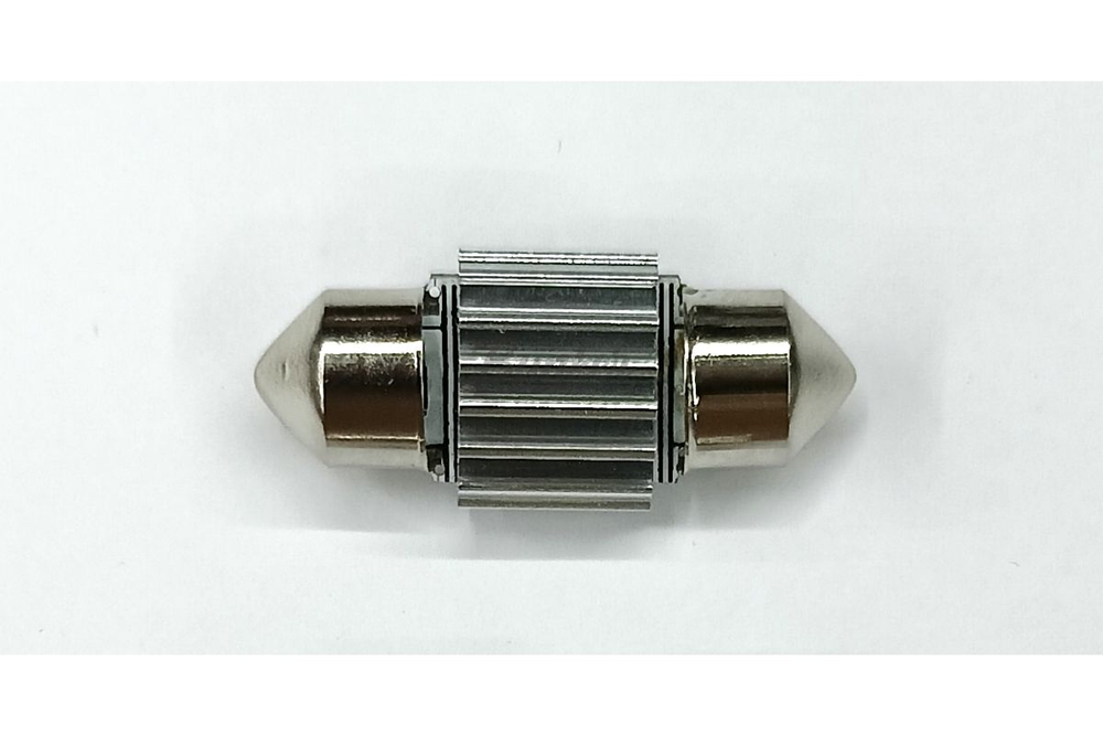 Светодиодная лампа Bunker C5W 4SMD 6000K 12V 28mm Белая