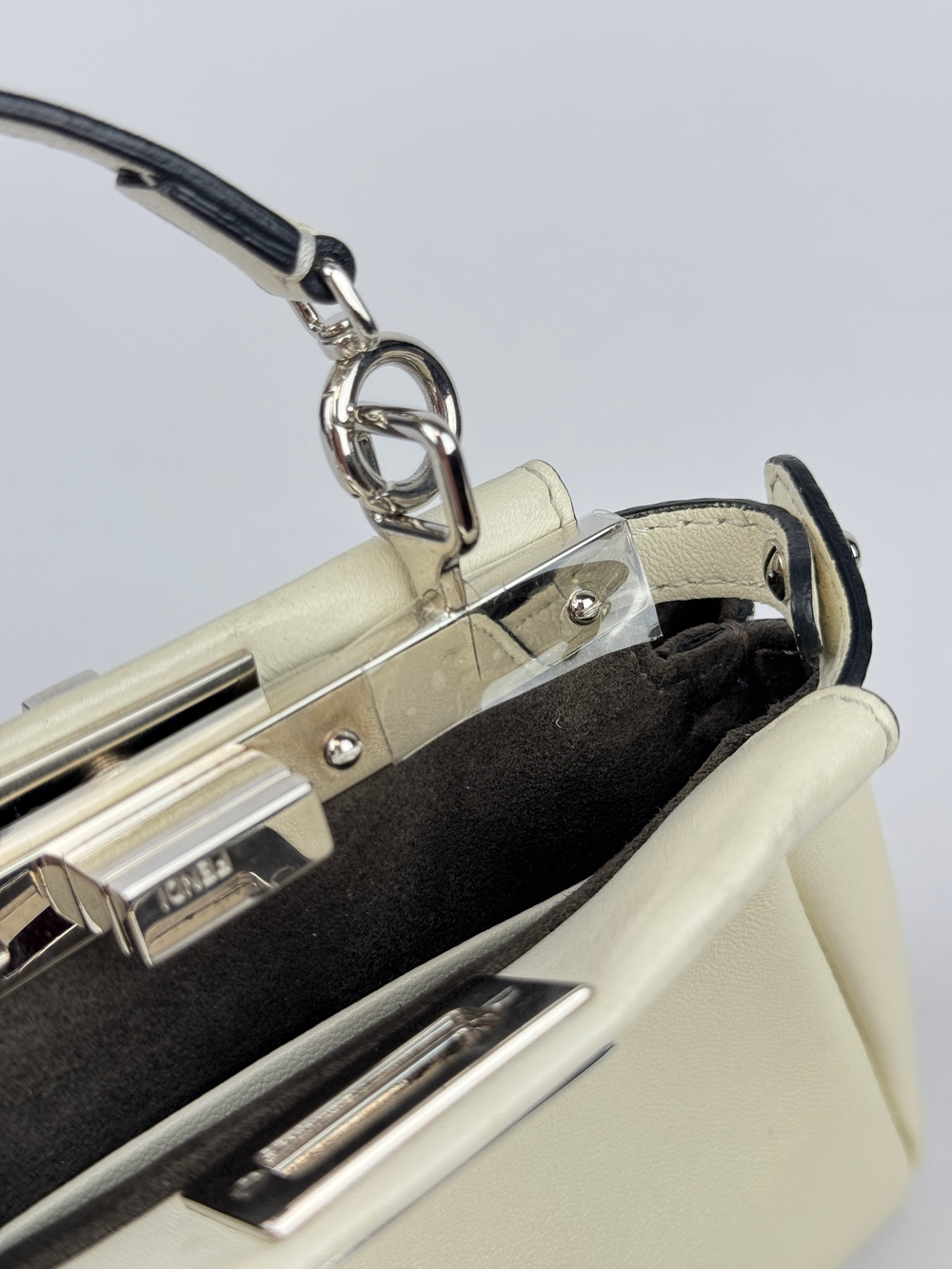Сумка Fendi mini Peekaboo