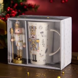 НАБОР ПОДАРОЧНЫЙ LEFARD "ЩЕЛКУНЧИК" (КРУЖКА 385 МЛ В КОМПЛЕКТЕ С ЁЛОЧНОЙ ИГРУШКОЙ)