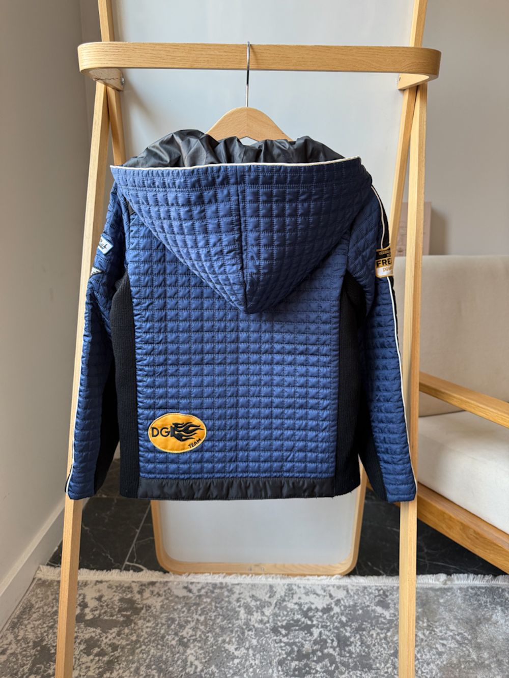 Куртка Dolce & Gabbana, 122