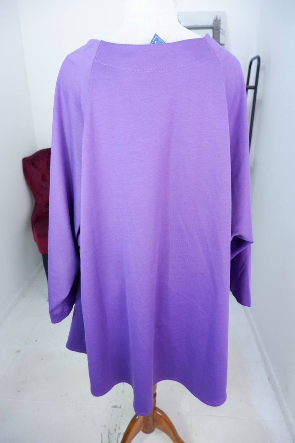 Жакет Vlas трикотажный, визуально на 60 размер, новый