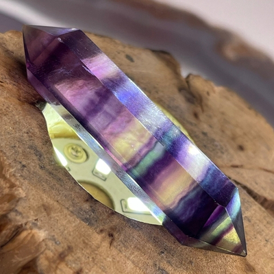 44033 Флюорит Кристалл двусторонний 53мм