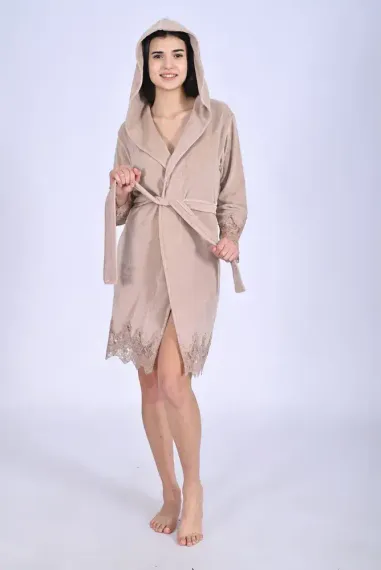 Халат женский велюровый с кружевом 0483 бежевый NUSA Турция