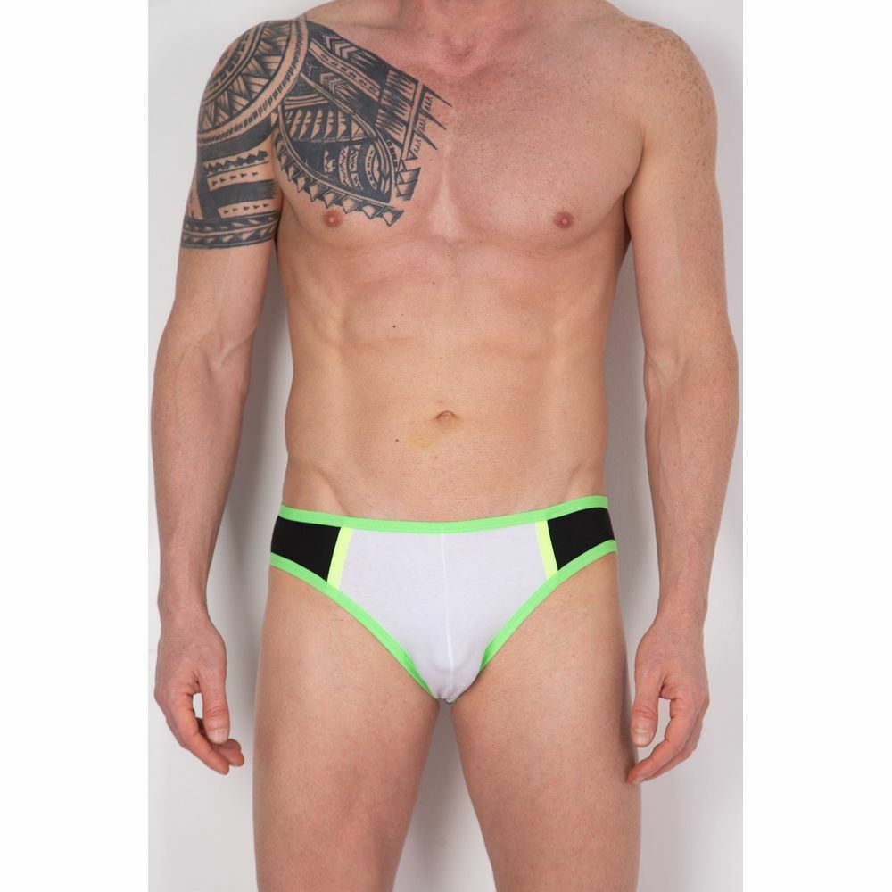 Мужские трусы слипы черные с белой вставкой и зеленой резинкой Cosmos Colors PC40_GYW