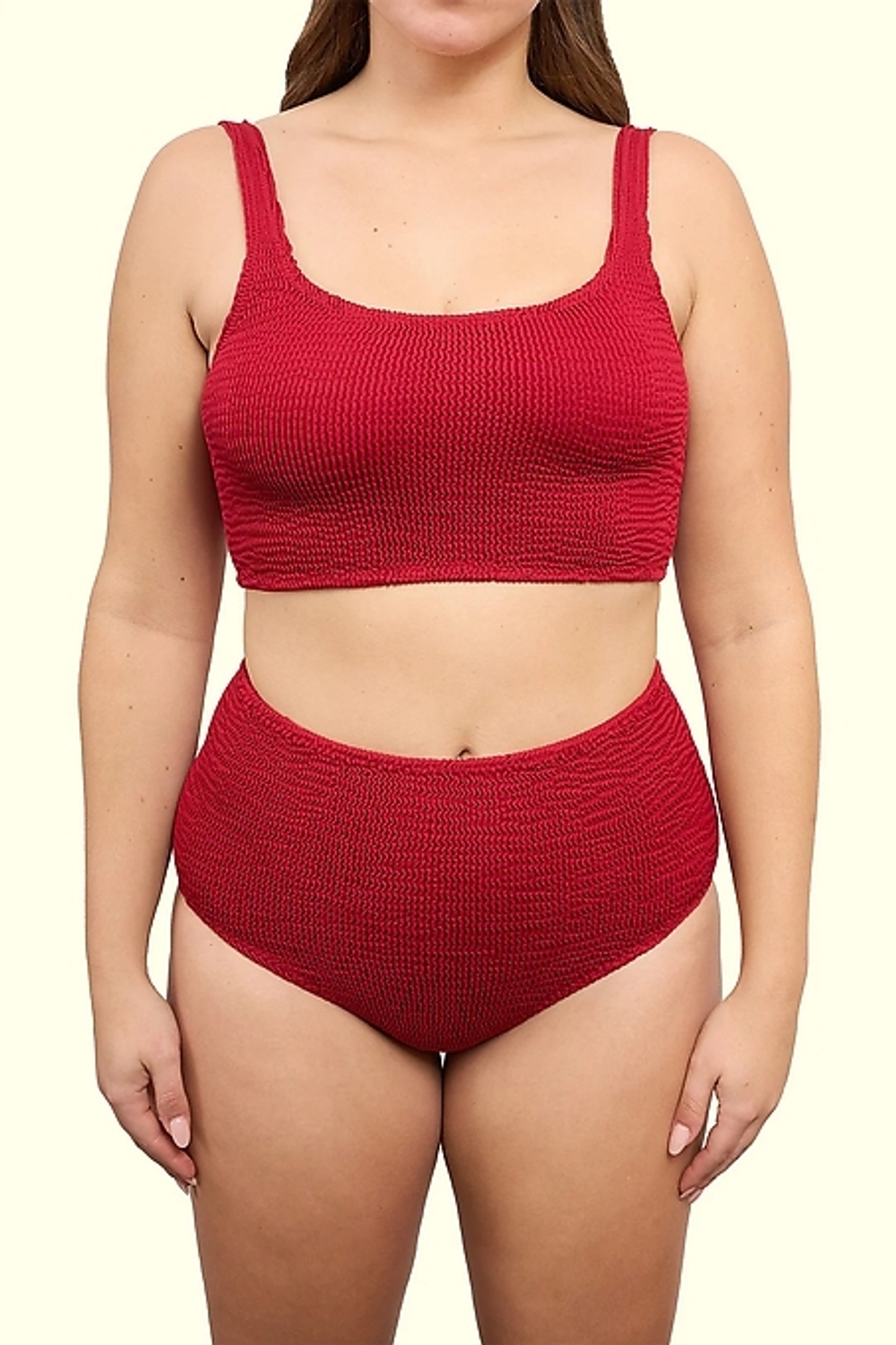 Топ купальника красный