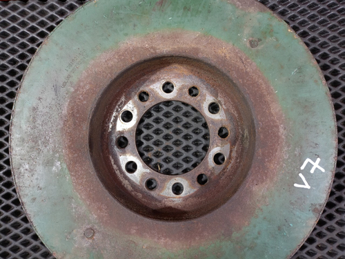 Демпфер двигателя