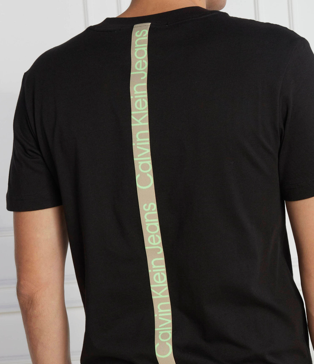 Футболка LOGO TAPE CALVIN KLEIN JEANS - черный(J30J323993)